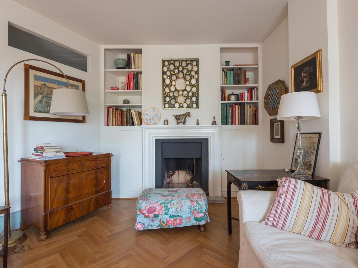 Piazza Lovatelli Luxury Penthouse Apartment
