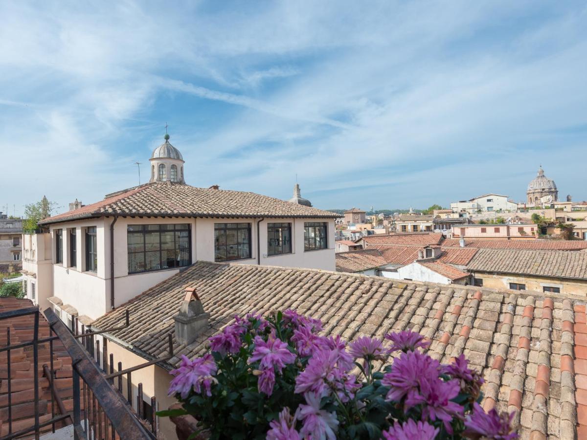 Piazza Lovatelli Luxury Penthouse * Rom