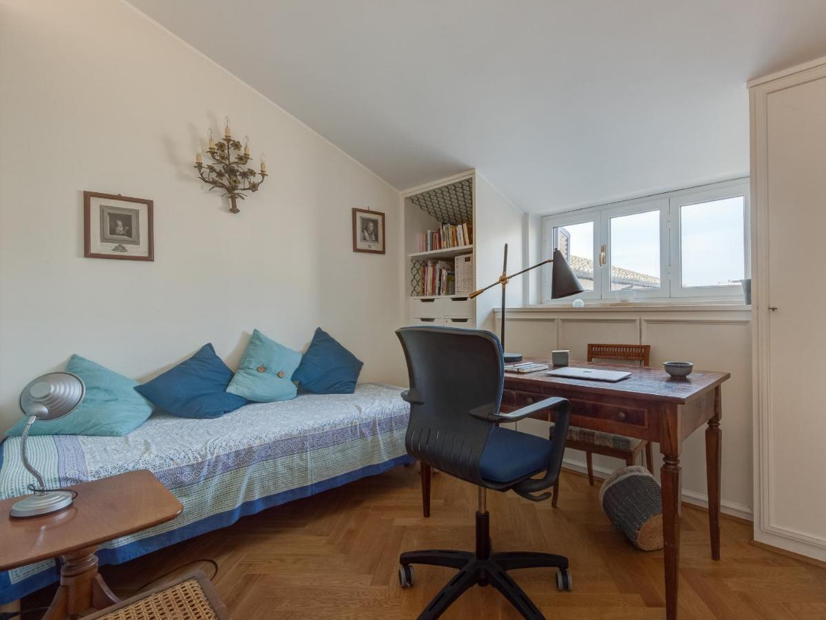 Piazza Lovatelli Luxury Penthouse Apartment